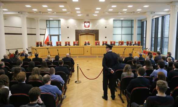 Швеция отобрала дочерей у россиянина и отдала их мусульманину, а Польша вернула (ФОТО) | Русская весна