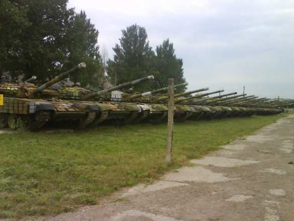 В ОБСЕ заявили, что ВСУ, ДНР и ЛНР запрещено выводить с мест хранения танки в ближайшие 4 месяца | Русская весна