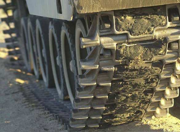 «Крымчан будут давить танками, если они захотят вернуться в Украину», — Джемилёв (ВИДЕО) | Русская весна