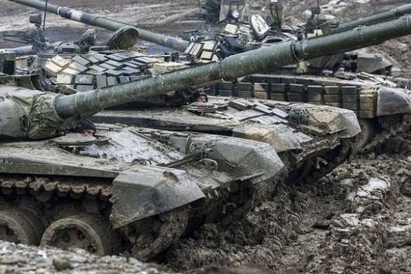 Минобороны ДНР: танк ВСУ под Мариуполем обстрелял КАМАЗ, двое ополченцев погибли | Русская весна