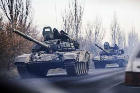 Под Мариуполем тяжелый бой: атакуют танки, БМП и пехота Армии ДНР, в воздухе авиация, — «Азов» | Русская весна