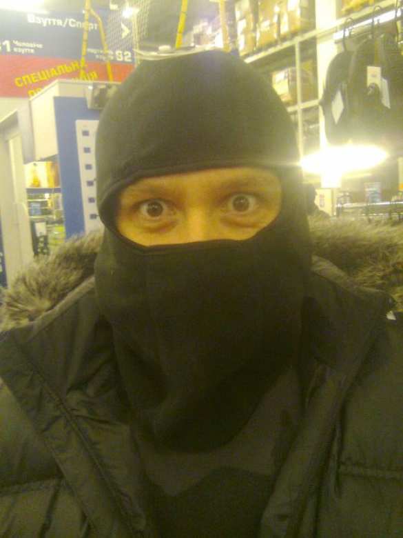 В Луганске представители армии Юго-Востока задержали и допрашивают руководителя спецбатальона МВД «Тимур», задачей которого является борьба с народными протестами (видео) | Русская весна