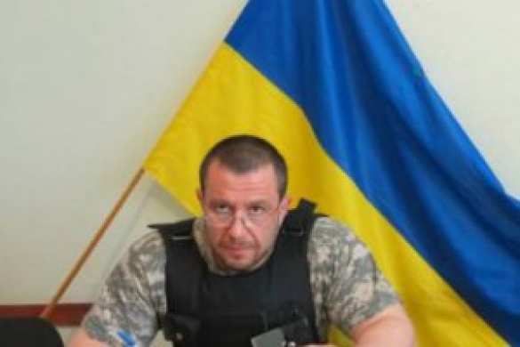 Тимур Юлдашев Командир Батальона «Темур» при задержании луганчанами пытался выдать себя за активиста Сопротивления (видео) | Русская весна