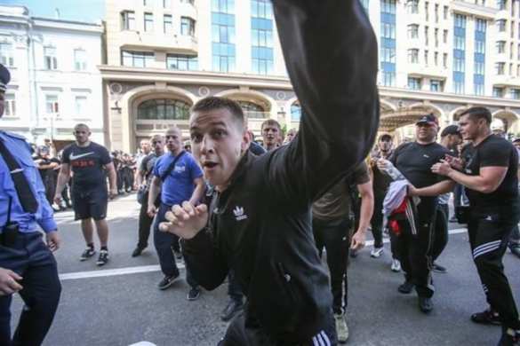 Заезжие «титушки» на «чёрном майдане»: участники беспорядков в Миннеаполисе оказались иногородними | Русская весна