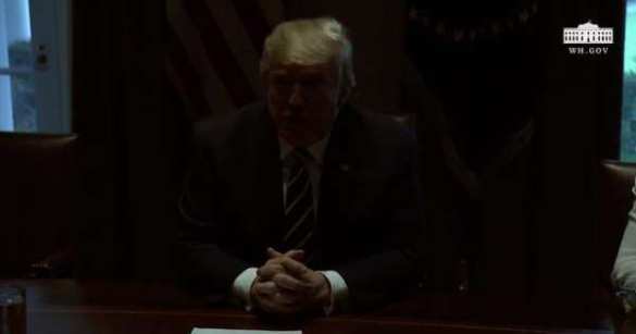 Знаки: В Белом доме погас свет, когда Трамп заявил, что доверяет разведке США (+ВИДЕО) | Русская весна