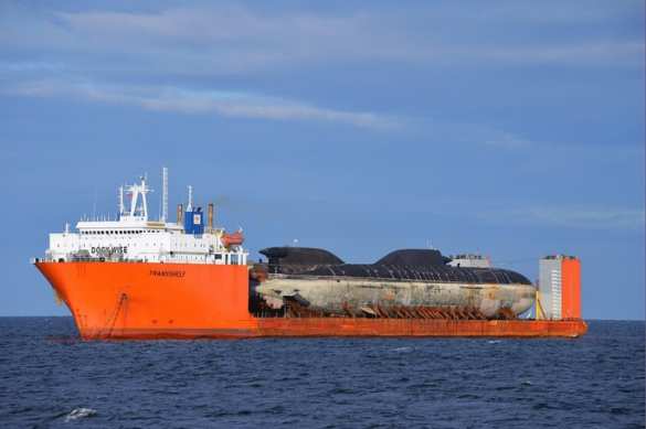 "Трансшельф" с АПЛ на борту «Братск» и «Самара» прибыли на предприятие «Звёздочка» для прохождения ремонта (видео) | Русская весна