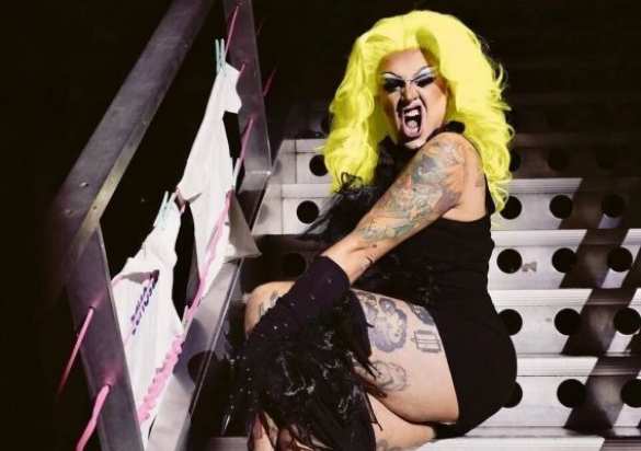 Олимпиаду-2024 в Париже откроет трансвестит на 25-сантиметровых каблуках (ФОТО) | Русская весна