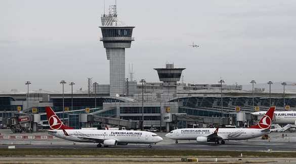 МОЛНИЯ: В аэропорту Стамбула прогремели взрывы, слышны выстрелы (ВИДЕО, ФОТО 18+) | Русская весна