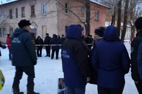 Взрыв бытового газа в жилом доме Уфы, пострадал весь подъезд (ФОТО, ВИДЕО) | Русская весна