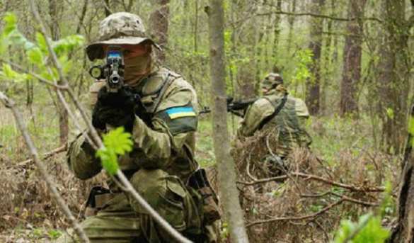 Украинские ДРГ подорвались на минах, оставленных ВСУ, при попытке прорваться на территорию ДНР | Русская весна