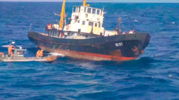 В Греции за контрабанду сигарет задержали украинское судно, спасенное российским кораблем | Русская весна