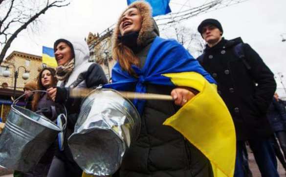 Что делать с украинскими «патриотами» после победы? (ВИДЕО К. Долгова) | Русская весна