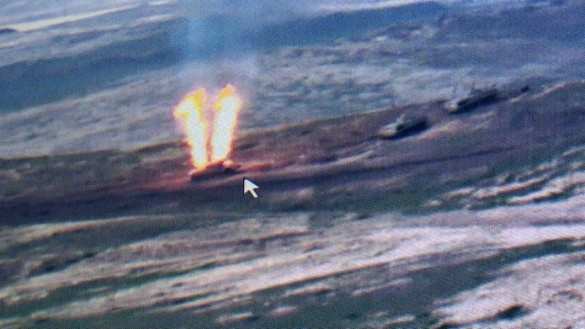 Горящие танки и БМП: армия Армении уничтожает наступающие силы врага (ВИДЕО 18+) | Русская весна