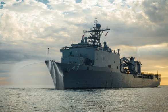 В Чёрное море направляется десантный корабль ВМС США | Русская весна