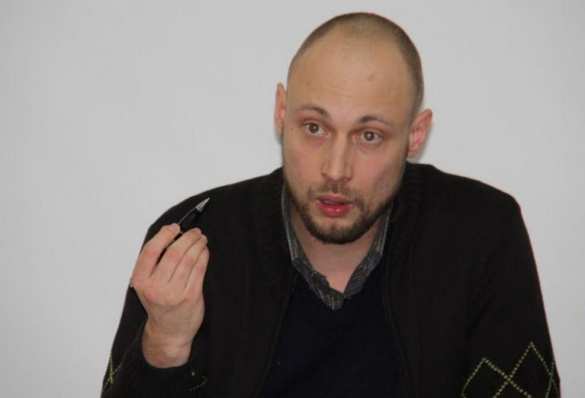 «Нельзя обсуждать выборы на Донбассе! Это как выбирать, вешаться нам или стреляться!» — журналист-предатель из Луганска | Русская весна