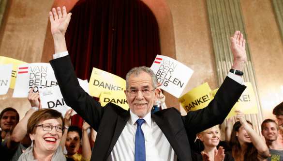 Закон не писан: Полиция застала президента Австрии в закрытом кафе | Русская весна