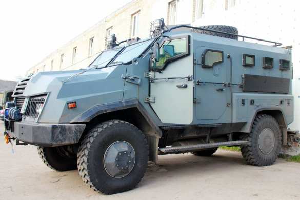 «Идеальная цель для врага»: Глава СНБО Украины раскритиковал новейшую бронемашину «Варта» (ВИДЕО) | Русская весна