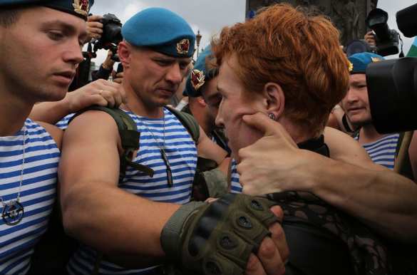 В день 85-летия ВДВ архангельские гомосексуалисты хотят провести гей-парад | Русская весна