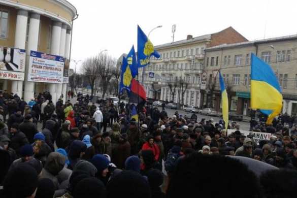 Майдан в Виннице будет продолжен сегодня, — ВОО «Свобода» | Русская весна