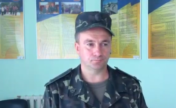 Мукачевский военкомат отказывается выполнять указ Президента, мобилизация остановлена — протестующие добились своего Мукачевский военкомат отказывается выполнять указ Президента, мобилизация остановлена — протестующие добились своего (видео) | Русская весна