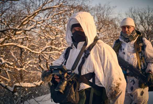 Человек без лица: неизвестный герой войны на Донбассе, чью работу видели по всему миру (ФОТО, ВИДЕО) | Русская весна