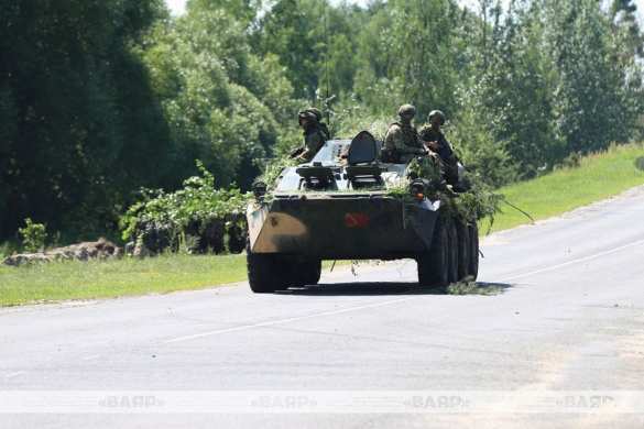 Обстановка на границе продолжает ухудшаться, идёт переброска сил ВСУ и нарушения воздушной границы, — глава Генштаба Белоруссии | Русская весна