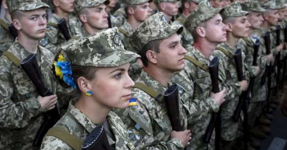 На Украине готовятся к военному параду, на котором покажут новую технику (ВИДЕО) | Русская весна