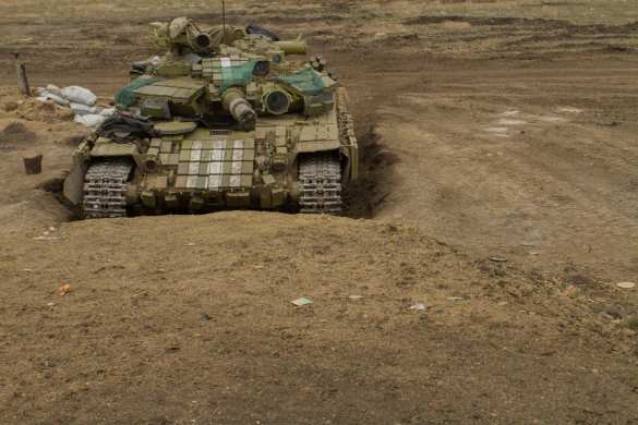 Украинские военные перебросили в Станицу Луганскую 8 танков и личный состав, — Народная милиция ЛНР | Русская весна