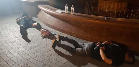 В Киеве от имени Зеленского вымогали полмиллиона долларов (ФОТО) | Русская весна