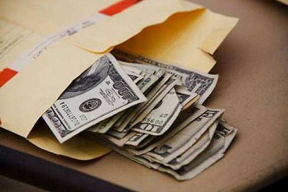 Мужчины бегут с Украины, отдавая тысячи долларов | Русская весна