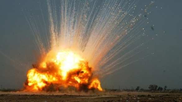 В село Знаменка Днепропетровской области прилетели и разорвались два снаряда | Русская весна