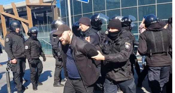 Избрана мера пресечения напавшему на Сивохо нацисту (ВИДЕО) | Русская весна