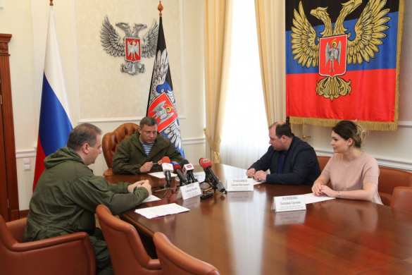 Захарченко ликвидирует таможенные пошлины между ДНР и ЛНР (ВИДЕО) | Русская весна