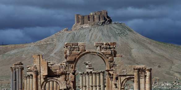 Крепость Пальмиры, освобожденная от ИГИЛ — первые кадры вблизи цитадели (+ФОТО, ВИДЕО) | Русская весна