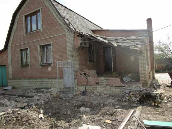 Последствия обстрела поселка Зайцево украинскими оккупантами (ФОТОРЕПОРТАЖ) | Русская весна