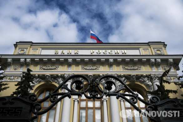 Год спустя: как ЦБ России экономику и рубль спасал | Русская весна