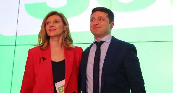 К-вирус прогрессирует: Жена Зеленского госпитализирована с двусторонней пневмонией | Русская весна