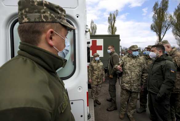 Пьянство, контрабанда и драка с перестрелкой на позициях ВСУ: сводка с Донбасса | Русская весна