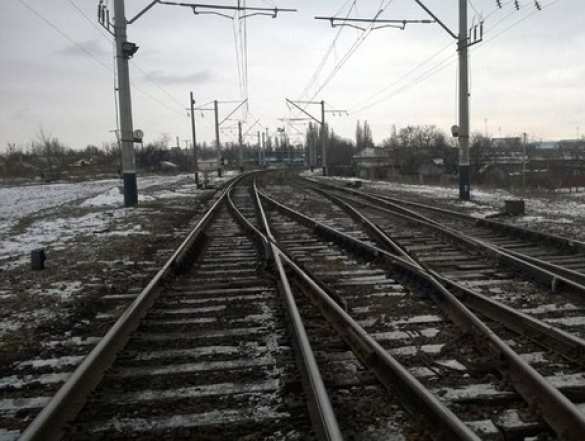 Железнодорожный перегон Ясиноватая-Скотоватая восстановлен после подрыва ж/д путей, — Минтранс ДНР | Русская весна