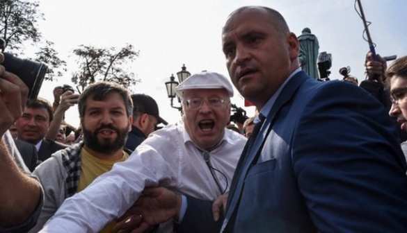 Получивший от Жириновского «борец за российские пенсии» оказался украинцем (ФОТО, ВИДЕО) | Русская весна