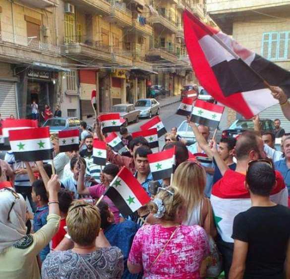 Thousands of Aleppo residents came out to the streets greeting Bani-Zeid liberation by SAA (PHOTOS, VIDEO) | Русская весна