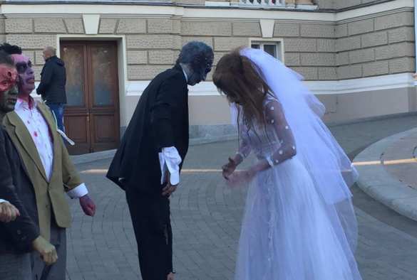 В Одессе состоялась зомби-свадьба (ФОТОФАКТ) | Русская весна